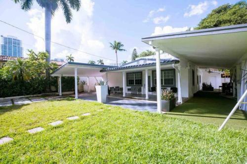 Apartamento Luxurious House @ Brickell Area Miami 5 Bedrooms