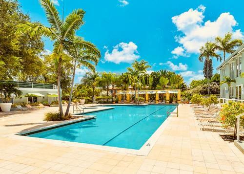 Luxury Apartment In Design District Near Wynwood