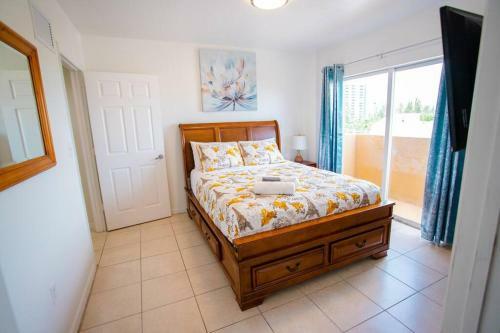 2/2.5 Miami Apartment,7 Mins Airport, 20 Min Beach