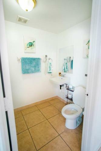 2/2.5 Miami Apartment,7 Mins Airport, 20 Min Beach