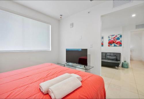 Lh Suites