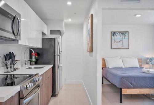 Lh Suites