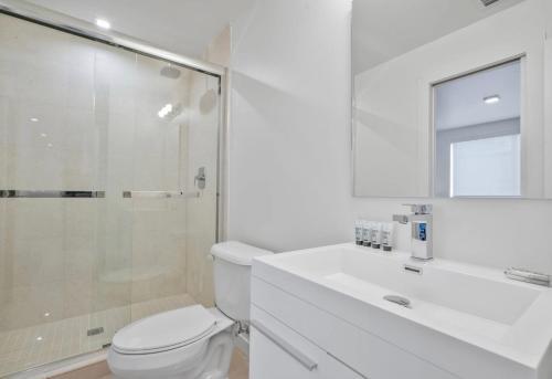 Lh Suites