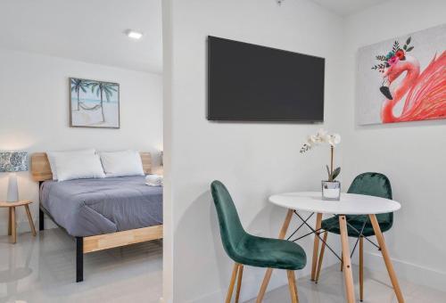 Lh Suites
