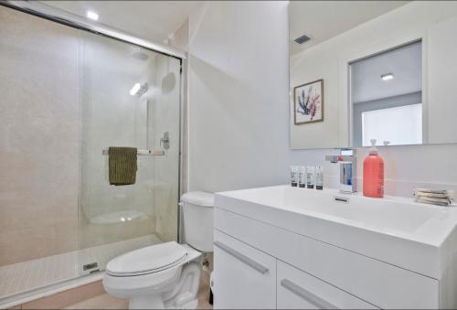 Lh Suites