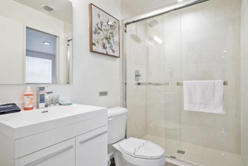 Lh Suites