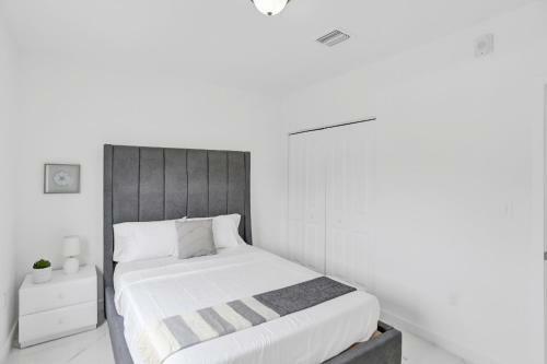 Renzzi Wynwood Apartments