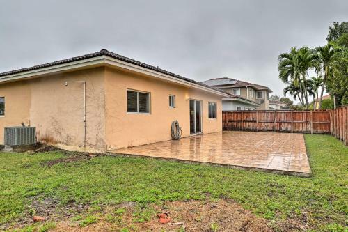 Pet-friendly Miami Getaway With Private Yard!