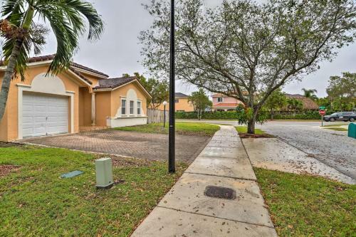 Pet-friendly Miami Getaway With Private Yard!