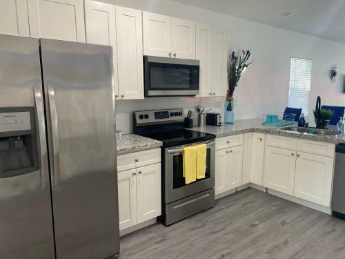 Apartamento Luxurious Apt With Free Parking