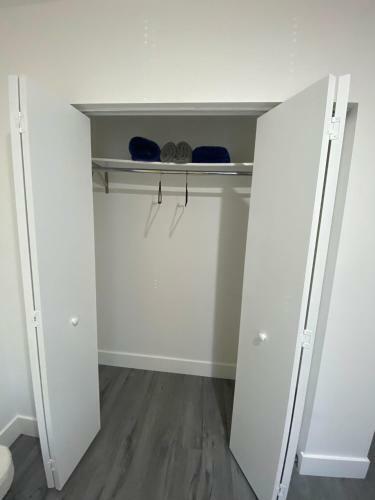 Apartamento Luxurious Apt With Free Parking