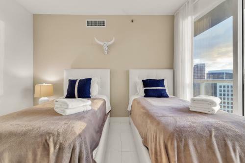Apartamento Majestic 2bd Ph In W Brickell / Amenities & Views