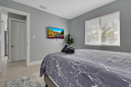 Modern Design District 4 Bed 2 Bath Gated Home