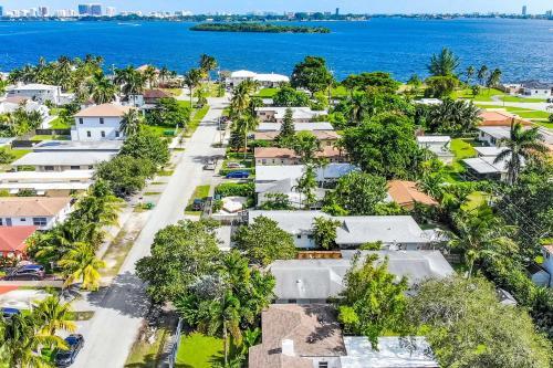 Apartamento Miami Tiny House-style Studio Walk To Bay!