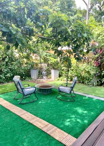 Entire Private Beautiful Home 10min Drive To The Beach