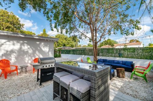 Villa **spacious/private 5br House Design District**