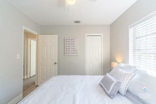 Charming Little Haiti Home Near Cultural Ctr & Design District
