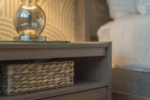 Apartamento Art Deco Retreat: 1 Block From The Beach
