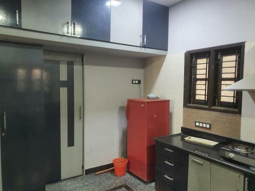 Hostal Home Stay Facilities Hallima Service Apartments