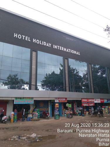 Hotel Holiday International
