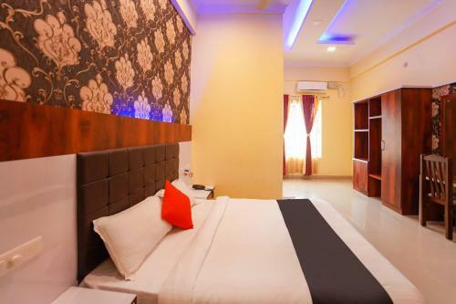 Hotel Capital O 67218 Hindustan Lodge