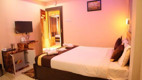 Mahira Residency