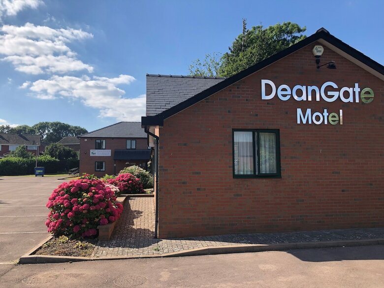 Deangate Motel