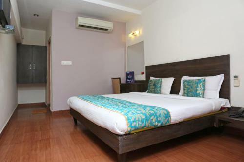 Oyo 4940 Hotel Sea Rock