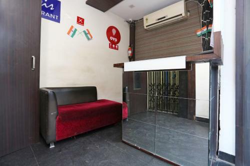 Oyo 4940 Hotel Sea Rock