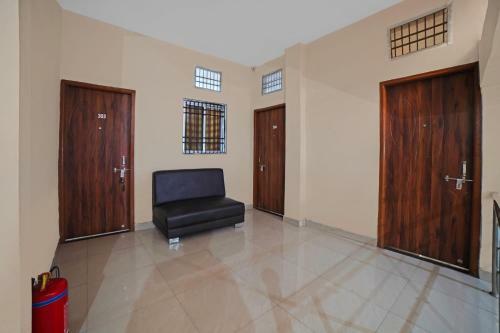 Oyo 86856 Hotel Landmark 2
