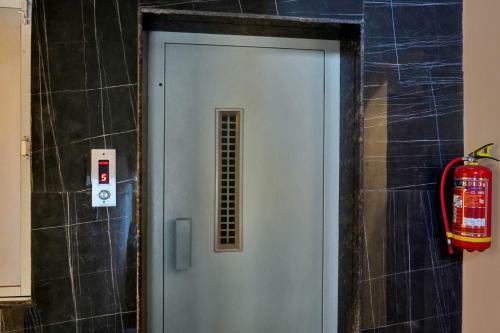 Collection O 85449 Edge Hotel