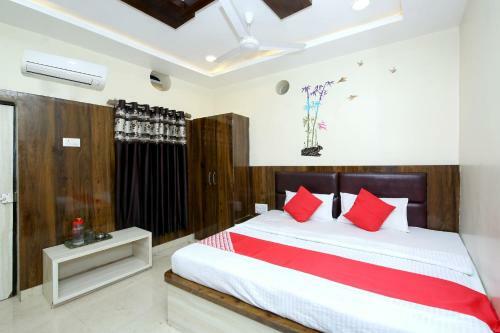 Oyo 27933 Hotel Green Valley