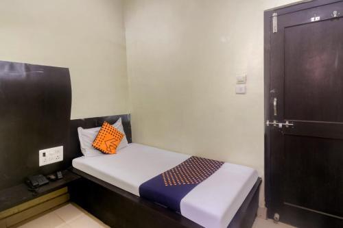 Spot On 60962 Hotel Chandra