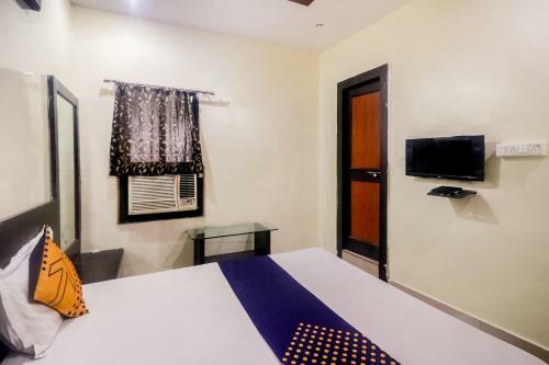 Spot On 60962 Hotel Chandra
