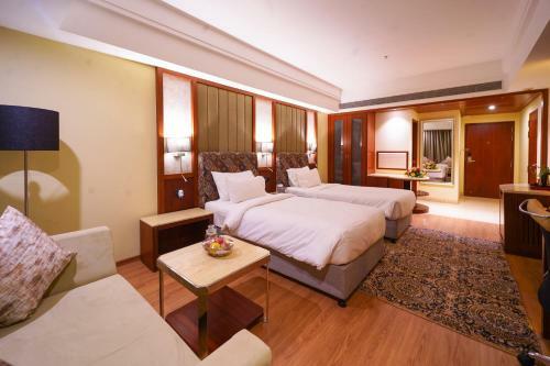 Hotel Babylon Capital