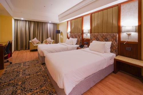 Hotel Babylon Capital