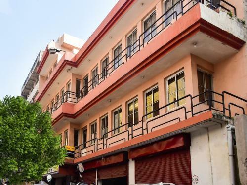 Hotel Spot On 69749 Hari Om Palace