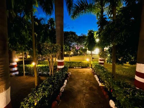 Hotel Corbett Fun Resort
