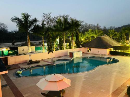 Hotel Corbett Fun Resort