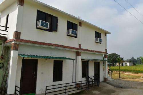 Bhawesh Home Stay