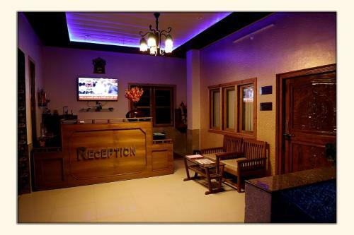 Hotel The Ranikhet Continental