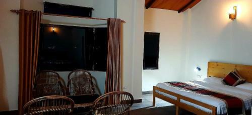 04 Bedroom Villa