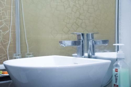 Hotel Tarani.in