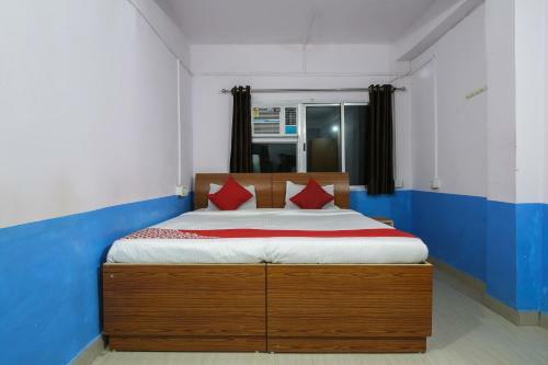 Oyo 64698 Hotel Rewal Palace