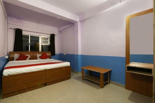 Oyo 64698 Hotel Rewal Palace