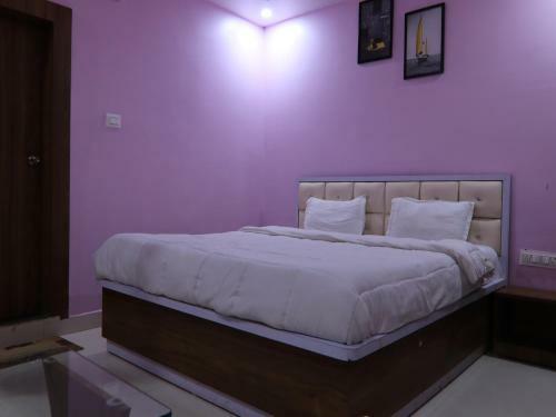 Townhouse 884 Hotel Fountain Residency