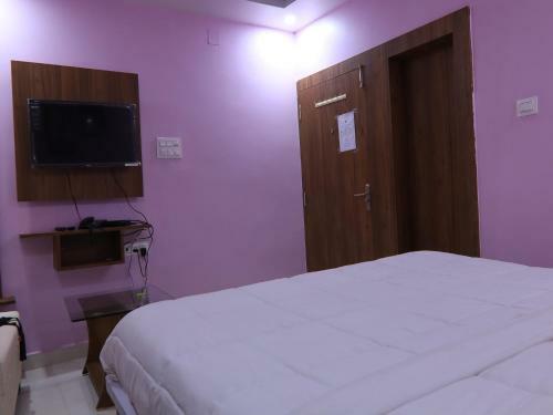 Townhouse 884 Hotel Fountain Residency
