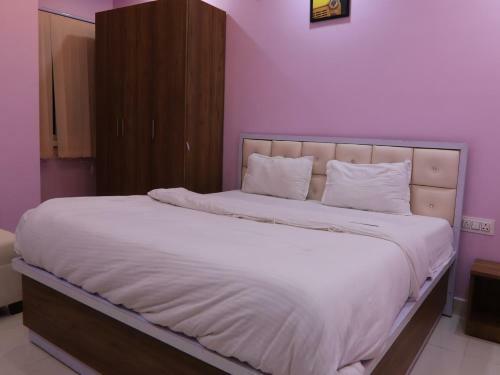 Townhouse 884 Hotel Fountain Residency