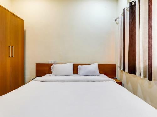 Hotel Oyo 84265 P H Residency