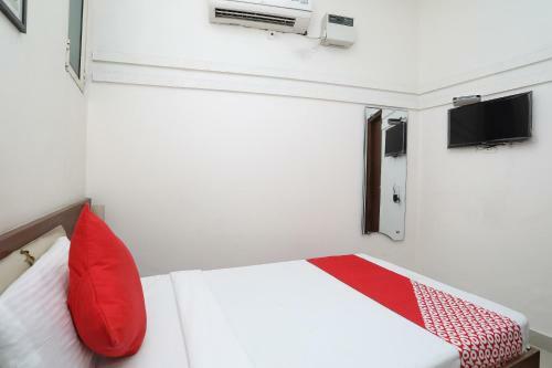Oyo 38103 Hotel Shubham